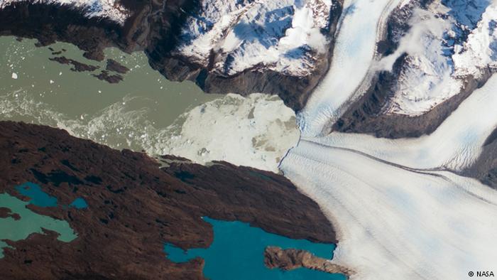 Der R&uuml;ckgang des Upsala-Geltschers (Photo: NASA)
