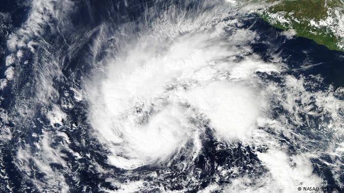 Der Tropensturm Sandra (Photo: NASA/J. Schmaltz)