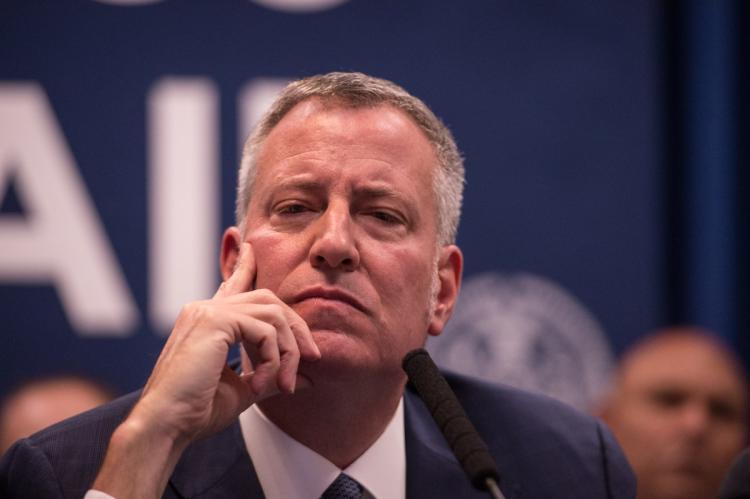 NYC PAPERS OUT. Social media use restricted to low res file max 184 x 128 pixels and 72 dpi