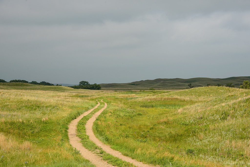 The Keystone XL pipeline&rsquo;s route in Nebraska includes a stretch that crosses the Sandhills, a mixed-grass prairie with porous soils that would allow oil spills to seep into aquifers used for drinking water and irrigation. Photo courtesy of Wikimedia Commons