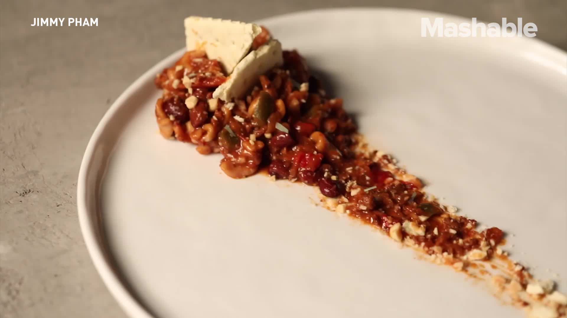 Https%3a%2f%2fvdist.aws.mashable.com%2fcms%2f2017%2f5%2fd4c8b47f 455a 88f3%2fthumb%2f00001