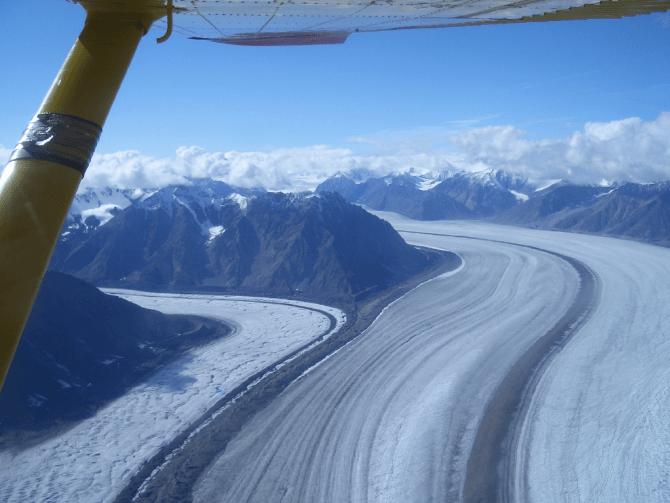 Kaskawulsh glacier junction from air.