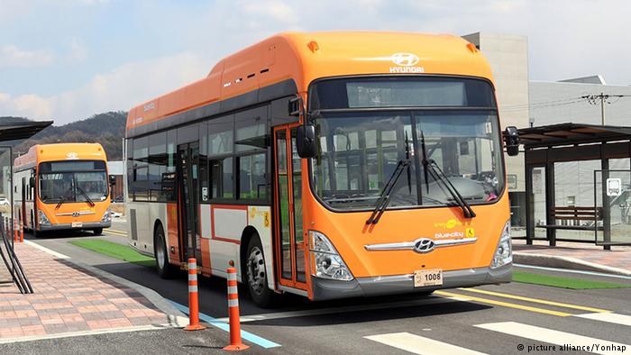 S&uuml;dkorea Bus Rapid Transit in Sejong 