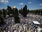 Palestinians rejoice lifting of restrictions on Al-Aqsa