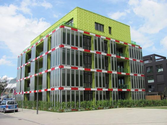 biq-building.jpg