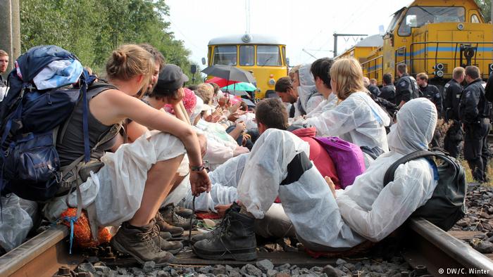 Coal protests Germany (DW/C. Winter)