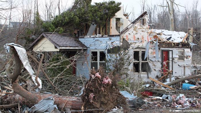 Tornado-caused destruction in Henryville, Indiana, US (Photo: Steve C. Mitchell/dpa)
