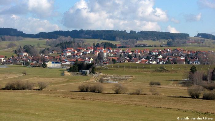 Photo: Bavarian village Wildpoldsried (Source: Public Domain, R. Mayer) 