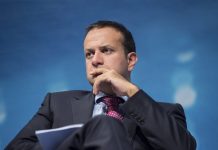 Government opposes Bill to stop the State issuing licenses for fossil fuel exploration