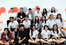 Students from KMIDS college in Bangkok posting comments