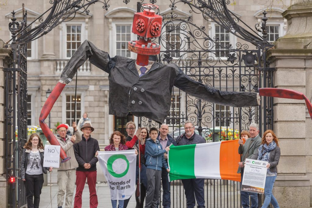 fracking ban, hydraulic fracking