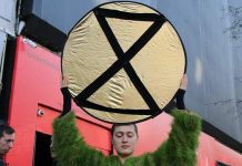 London Fashion Week: Extinction Rebellion Calls on Fashion Industry to Acknowledge Climate Emergency
