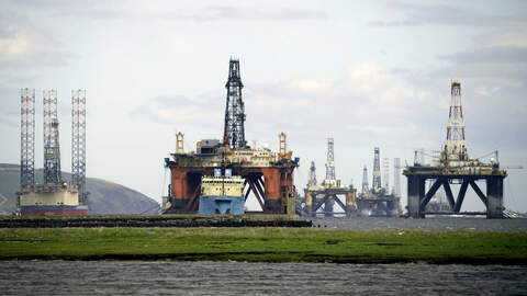 Offshore oil rig Cromarty-87da653dfe72a3439673cb2dd1426f3c36fdd880