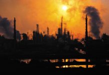 COMMENT: Don't link carbon markets