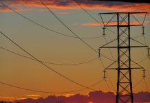 Electricity’s carbon footprint in US shrinks, sets record.