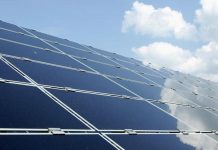 A Kentucky coal museum is installing solar panels on its roof.