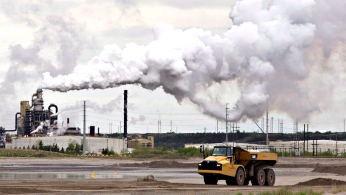 oilsands-monitoring-revie-c61c564c86c935deab30c3ad7411e7092399d66d