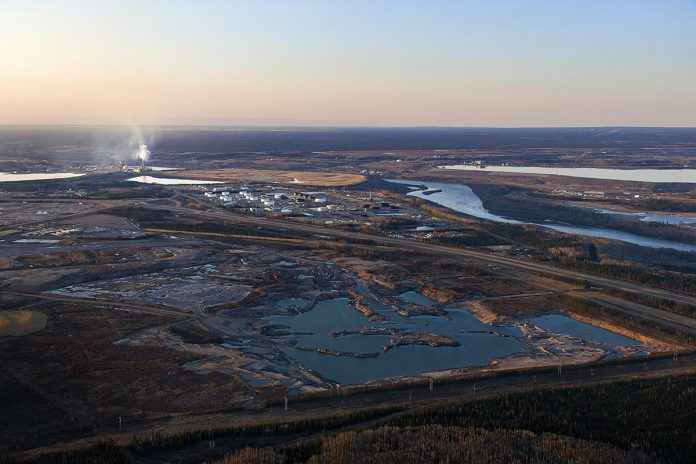suncor-sunset_n3g5425_web-bcc9bd12e5fc8c249efeeea6aa229dd6973d91f1
