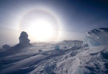 Snowball Earth melting led to freshwater ocean 2 kilometres deep.
