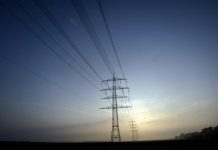 Coal’s decline not hurting power grid reliability, study says.