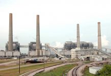 Texas power plants among nation's top emitters of carbon dioxide.