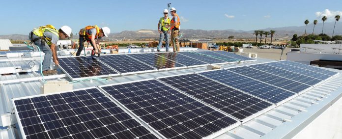 Solar Install Top2-6ea1e71a8903e57e6f6ec2e4d2b803b5de46c147