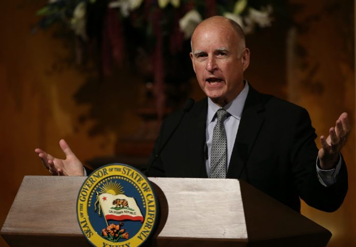 jerry-brown-01_justin-sul-fa0272a194aa755aa291558882a0af3d5783593c
