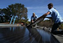 Suniva, seeking tariffs on foreign solar panels, faces tough questions from ITC.