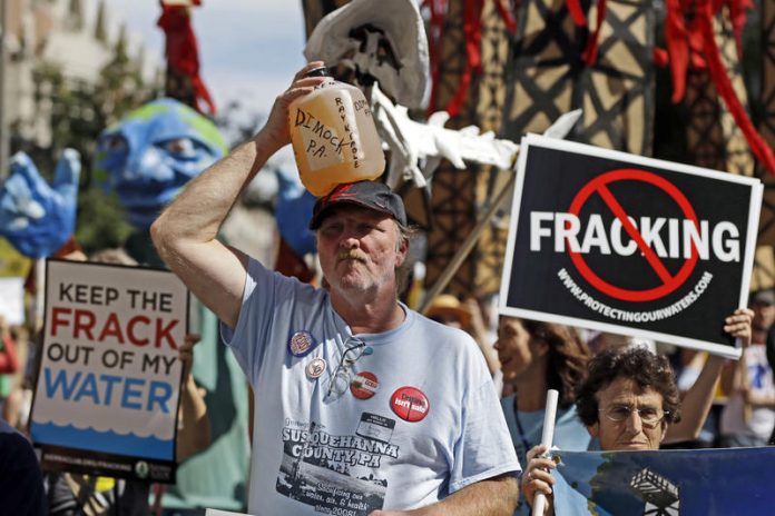 fracking_dimock_drilling_-7efcad193af0125e4b8ec8c73f1223b096e95aaf