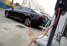 China mulls going electric with aim to ban petrol and diesel cars