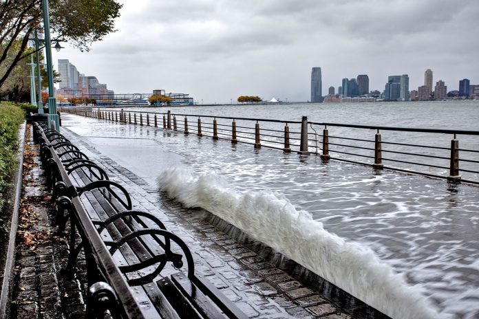 flooding-battery-park-ny-e566f34b83230f2323aa83088263488d533c1a0b