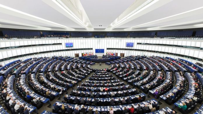 European_Parliament_Stras-74a28ee0bd7a17e4aee7da1b90a6e383b15c7cbd