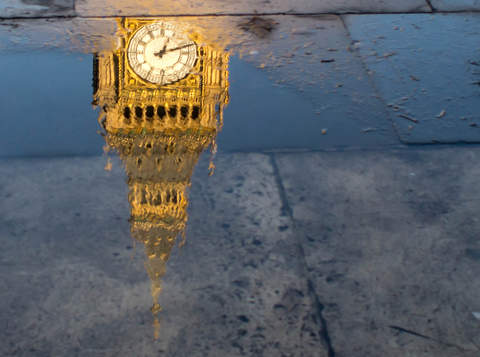 upside down westiminster-491d39b007171754f684f0c293fa1cdd2c10407c