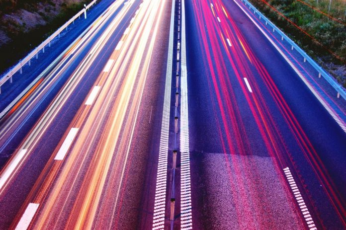 asphalt-blur-cars-399636--5cbeb0ceeb15e77a03517ea950d4ef84100c31a1