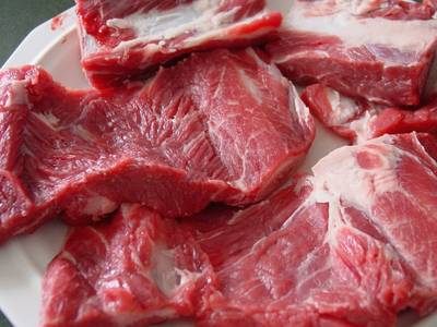 raw_beef.jpg.400x300_q70_-15740a3bd0c40e53a9dd957a4be3b2005dc57086
