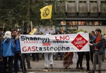 Extinction Rebellion brings fracking concerns to Climate Minister’s front door