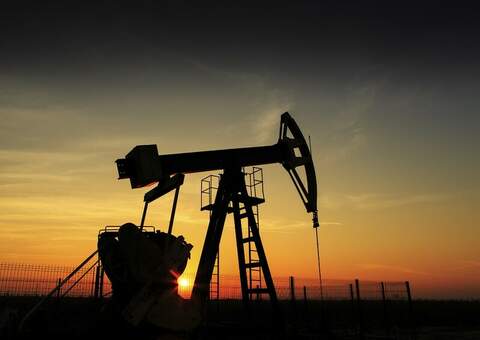 oil pumpjack sunset-b448e6fde1849d24361d88f1ab4d368cde7b7a10