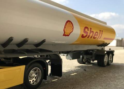 Shell tanker_0-47046eb1f553499989a0069d3246de1f490854d1