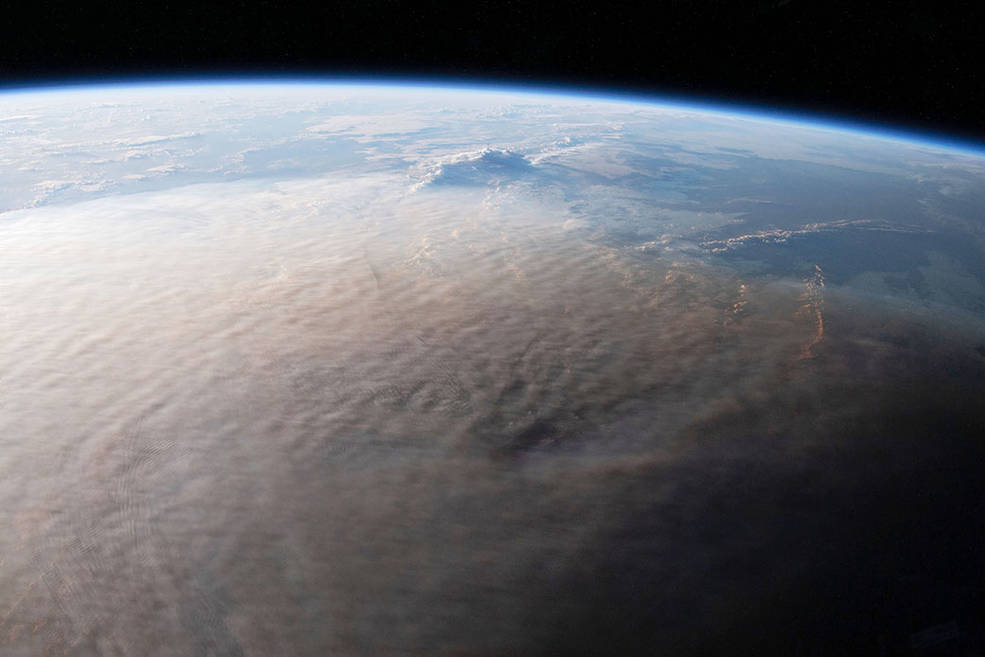 Ash plume from the Hunga Tonga-Hunga Ha&rsquo;apai volcanic eruption